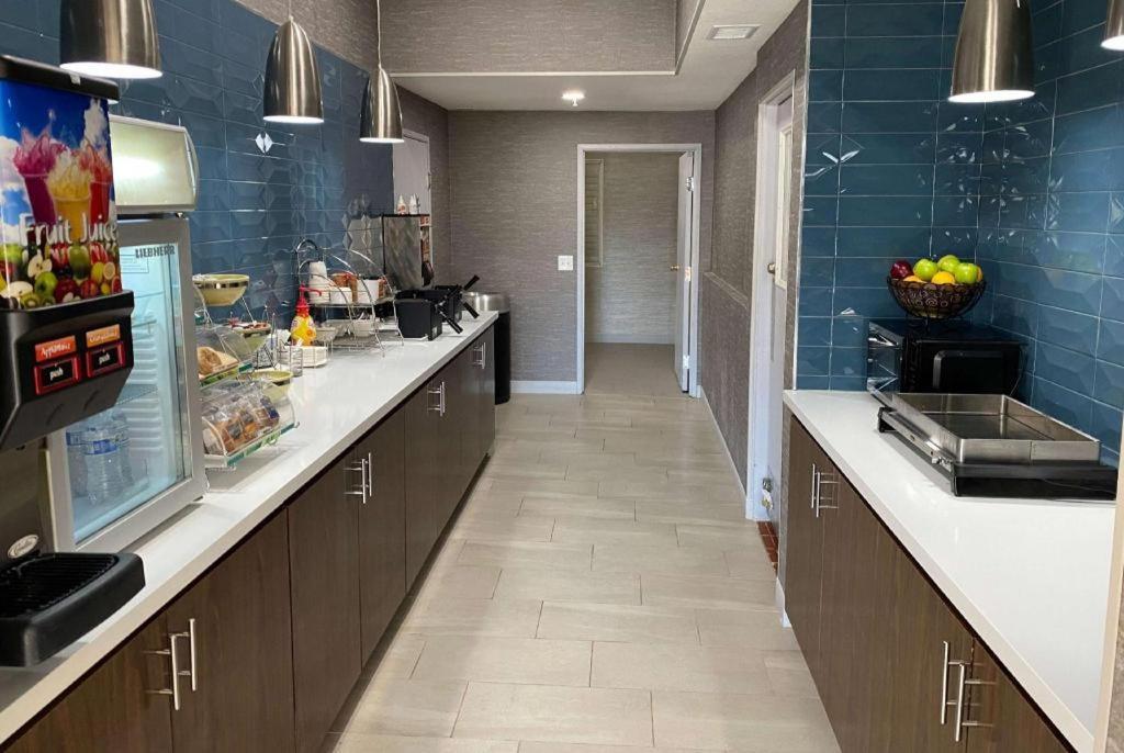 فندق Baymont By Wyndham Safford المظهر الخارجي الصورة